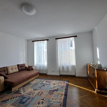 Cozy Apartment In The Heart Of Sibiu Bagian luar foto